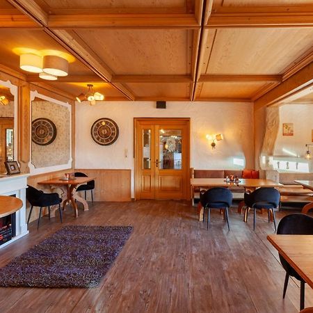 Parkhotel Tannenhof Oy-Mittelberg Buitenkant foto