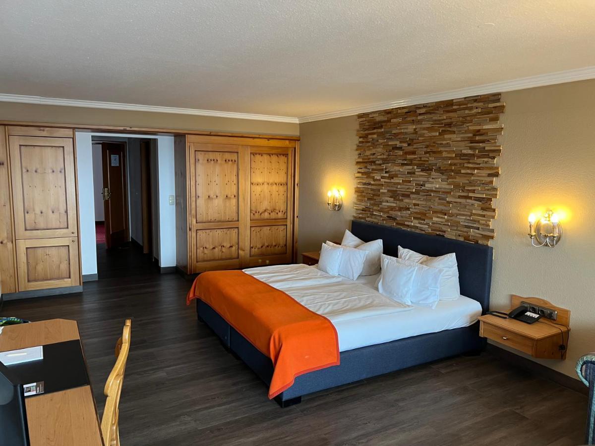 Parkhotel Tannenhof Oy-Mittelberg Buitenkant foto