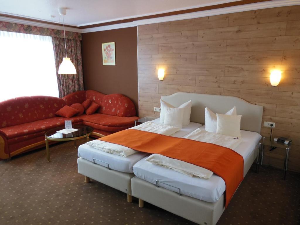 Parkhotel Tannenhof Oy-Mittelberg Kamer foto